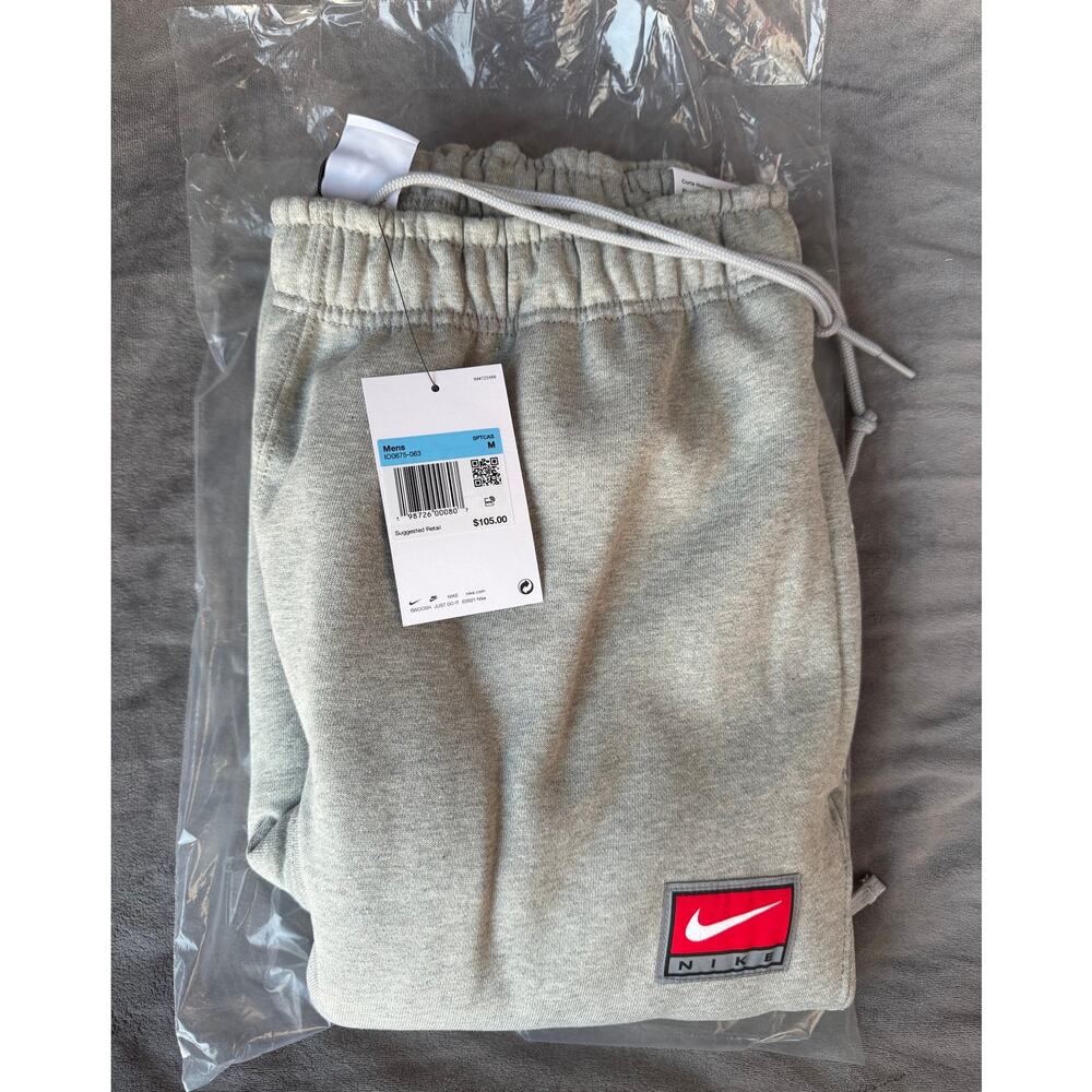 Nike Solo Swoosh Open-Hem Fleece Pants Grey Men’s M IO0675-063 NWT